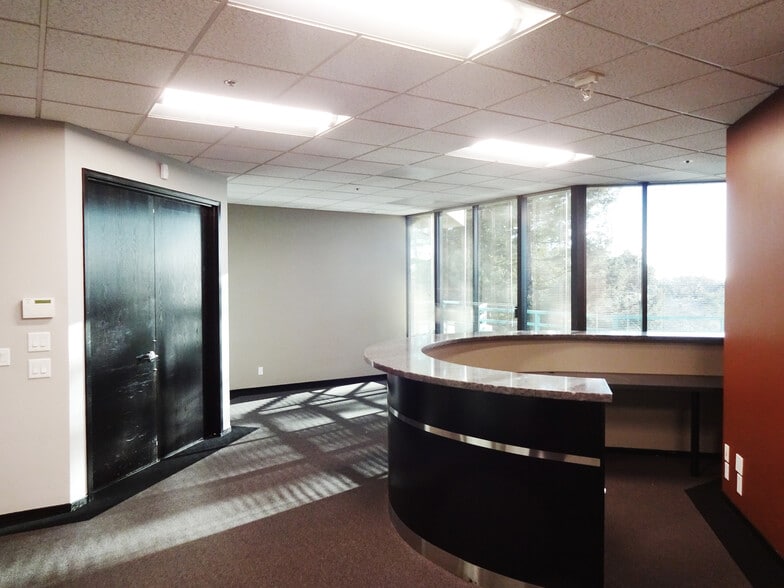 3510 Unocal Pl, Santa Rosa, CA for lease - Interior Photo - Image 3 of 8