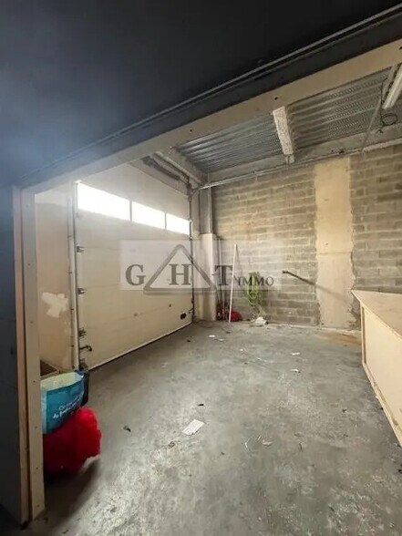 Industrial in Neuilly-sur-Marne for sale - Building Photo - Image 1 of 6