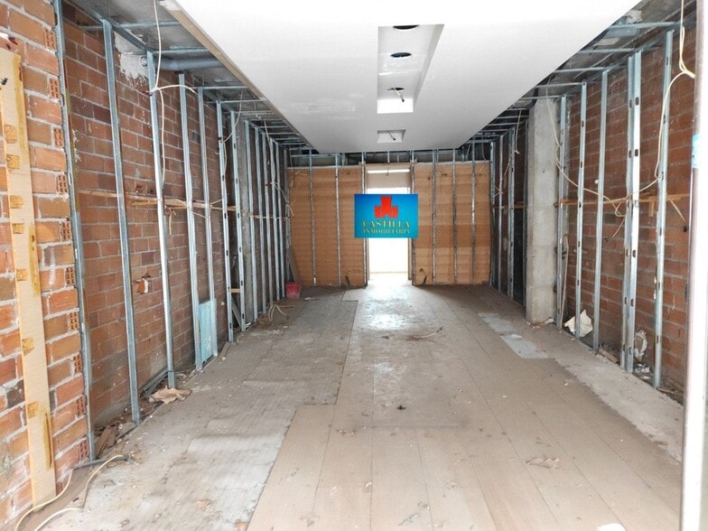 Retail in Ávila, Ávila for lease - Interior Photo - Image 3 of 8