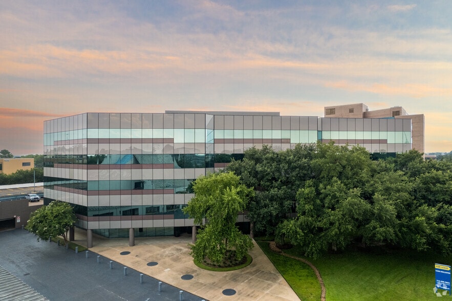 5300 Hollister Rd, Houston, TX à louer - Photo principale - Image 1 de 5