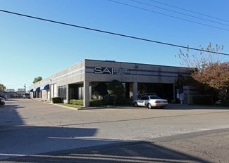 More details for 2530 Glenda Ln, Dallas, TX - Industrial for Lease
