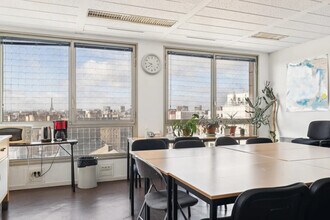 Office in Paris for sale Interior Photo- Image 2 of 5