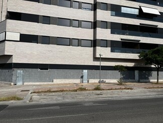 Plus de détails pour Commerce de détail à louer