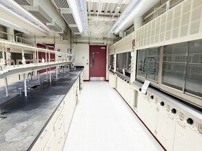 2600 Hilltop Dr, Richmond, CA for lease Interior Photo- Image 1 of 3