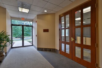 1525 Valley Center Pky, Bethlehem, PA for lease Interior Photo- Image 2 of 11
