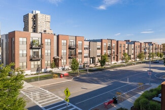 Plus de détails pour 47 Savannah St, Rochester, NY - Commerce de détail à louer