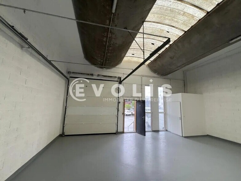 Flex dans Saint-Priest à louer - Photo intérieure - Image 2 de 5