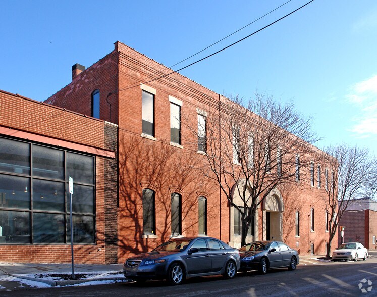 1925 Central St, Kansas City, MO à louer - Photo du bâtiment - Image 2 de 22