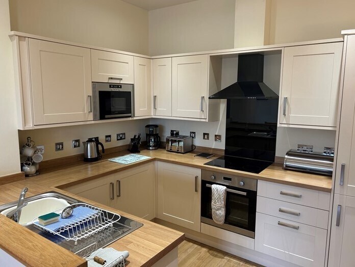 30 Station St, Keswick à vendre - Photo intérieure - Image 2 de 5