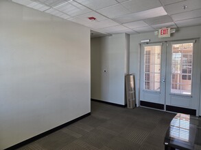 3145 E Warm Springs Rd, Las Vegas, NV for lease Interior Photo- Image 1 of 5