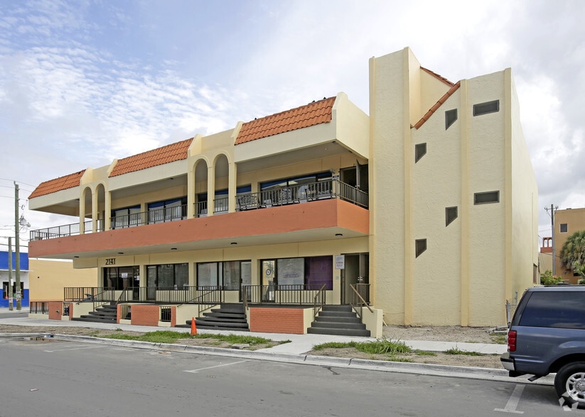 2141 SW 1st St, Miami, FL for lease - Building Photo - Image 1 of 14