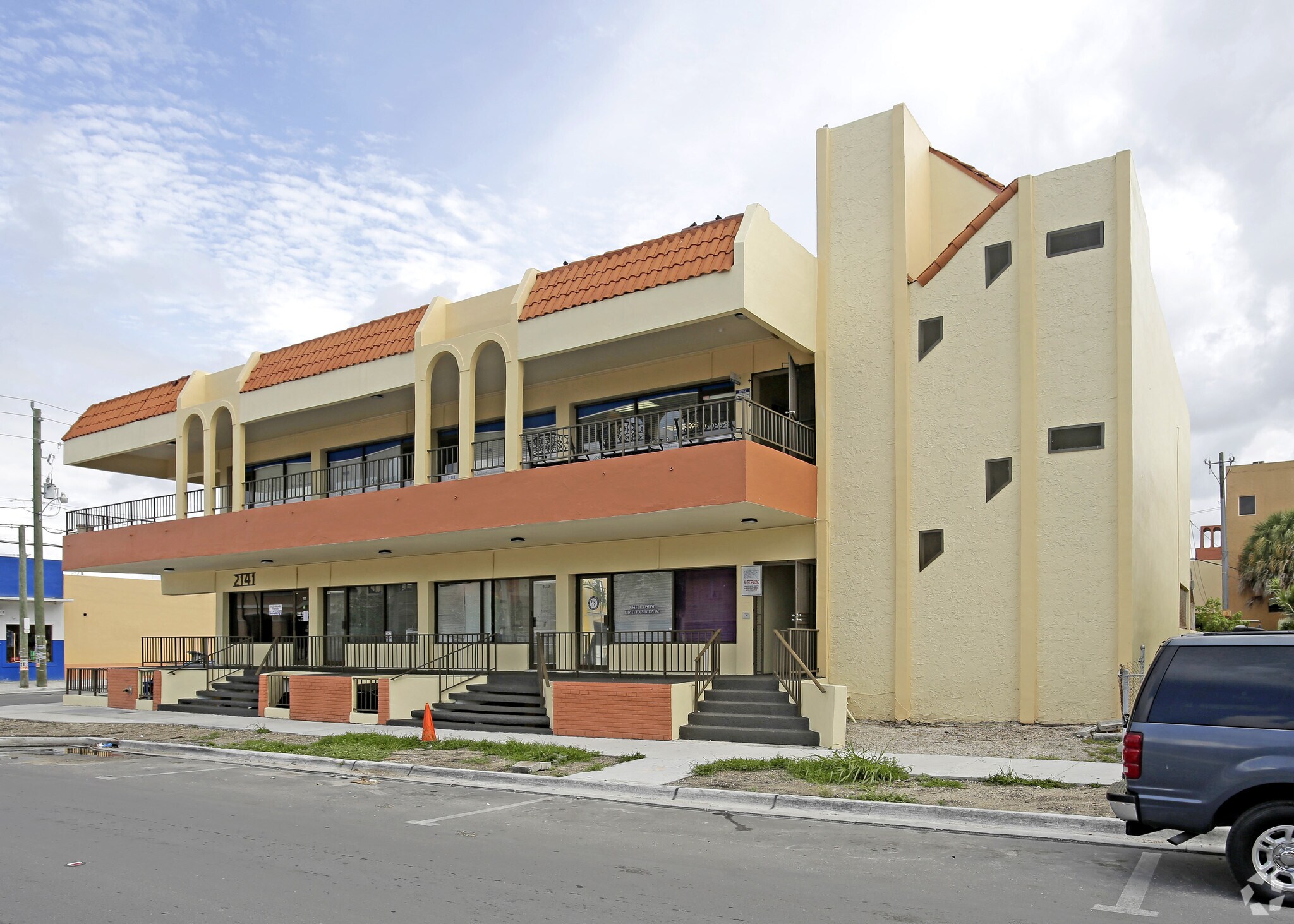 2141 SW 1st St, Miami, FL for lease Building Photo- Image 1 of 15