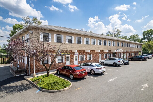Plus de détails pour 7 Lincoln Hwy, Edison, NJ - Bureau à louer