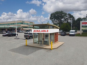 4029-4049 Hempstead Tpke, Bethpage, NY for lease Building Photo- Image 1 of 2