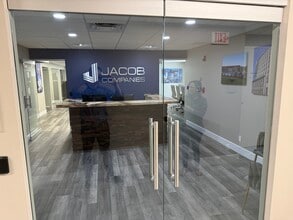 1720 E Tiffany Dr, West Palm Beach, FL for lease Interior Photo- Image 1 of 16