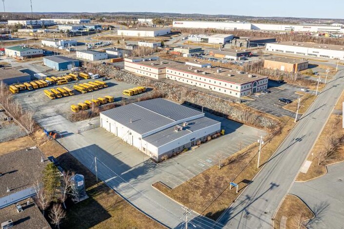 51 Frazee Av, Dartmouth, NS à vendre Aérien- Image 1 de 1