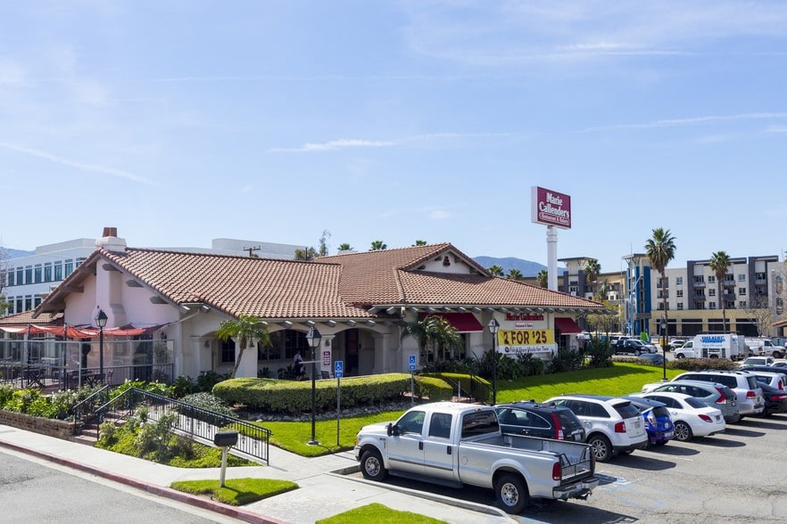 160 E Rincon St, Corona, CA for sale - Primary Photo - Image 1 of 6