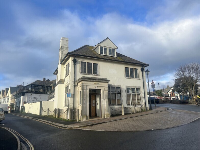 1 Belle Vue, Bude à vendre - Photo du bâtiment - Image 2 de 7