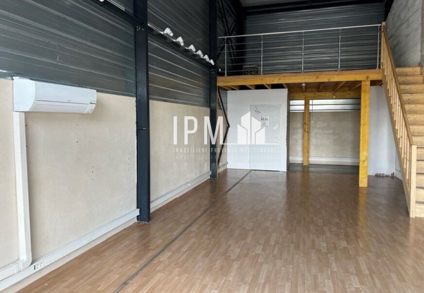 rue pol fabre, Roquebrune-sur-Argens for lease Primary Photo- Image 1 of 6