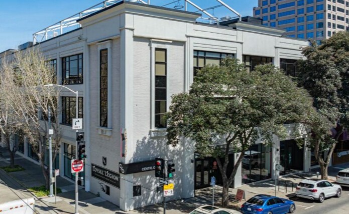 1201 J St, Sacramento, CA à vendre - Photo du bâtiment - Image 1 de 20