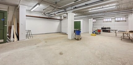 1275 Broad St, Regina, SK for lease Interior Photo- Image 2 of 4