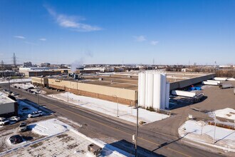 5151-5171 Boul Thimens, Montréal, QC - Aerial map view