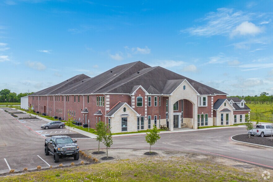 11800 Magnolia Pky, Manvel, TX à louer - Photo du bâtiment - Image 3 de 25