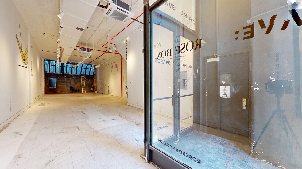 343 Canal St, New York, NY à louer - Photo du bâtiment - Image 3 de 21
