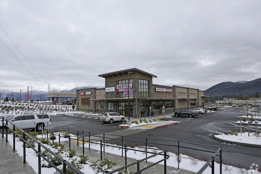 35013 SE Snoqualmie Pky, Snoqualmie, WA à louer - Photo du bâtiment - Image 2 de 5