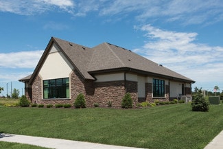 Plus de détails pour 4644 Victor Path, Hugo, MN - Commerce de détail à vendre