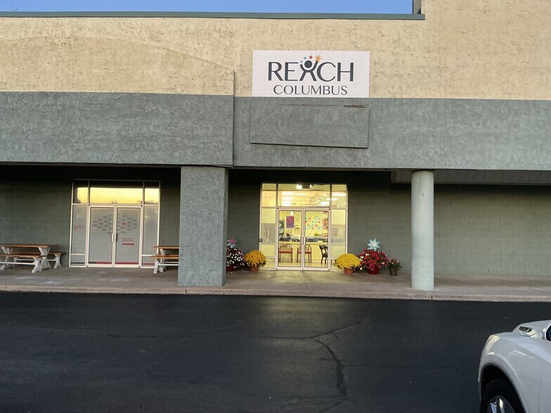 3520-3528 W Two Mile House Rd, Columbus, IN à vendre - Photo du bâtiment - Image 3 de 23