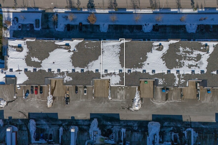 2076 192nd St, Surrey, BC for sale - Building Photo - Image 1 of 1