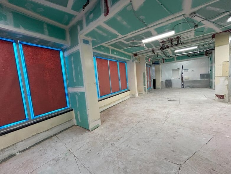 1020 Market St, San Francisco, CA for lease - Building Photo - Image 3 of 6