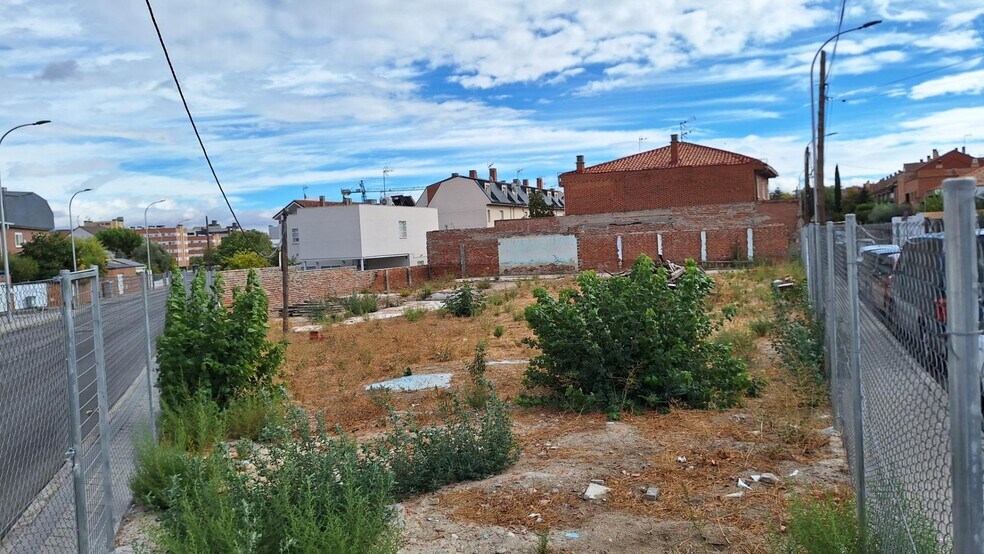 Calle del Tornado, 12, Madrid, Madrid for sale - Floor Plan - Image 2 of 5
