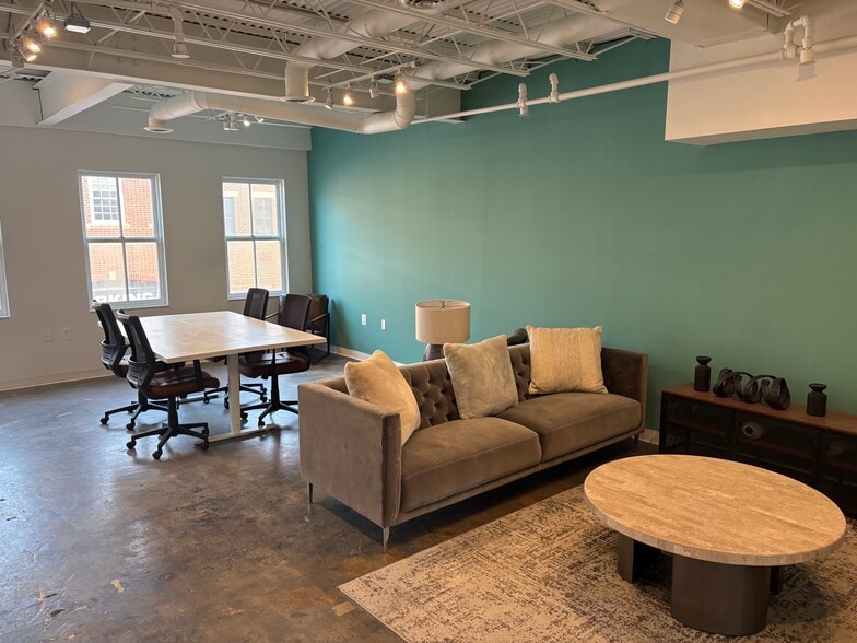 120 N Alfred St, Alexandria, VA à louer - Photo intérieure - Image 2 de 13
