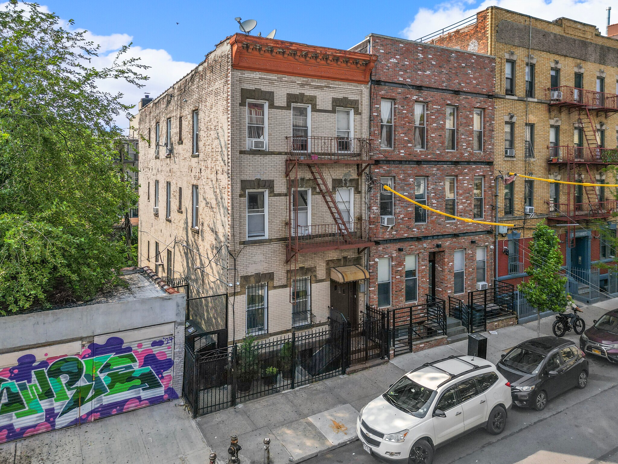 289 Stanhope St, Brooklyn, NY à vendre Photo du bâtiment- Image 1 de 1