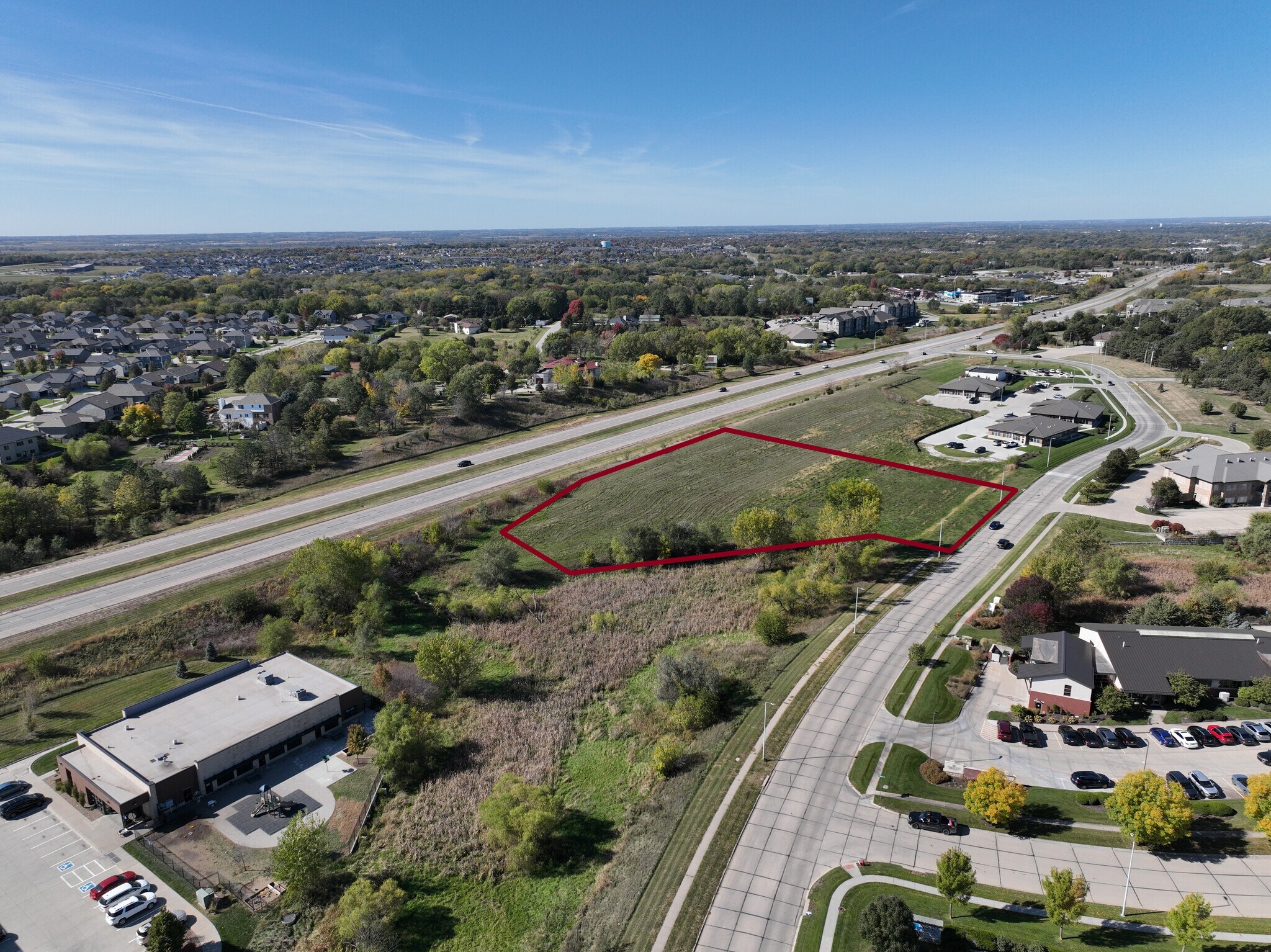 8101 Eiger Dr, Lincoln, NE for sale Primary Photo- Image 1 of 5