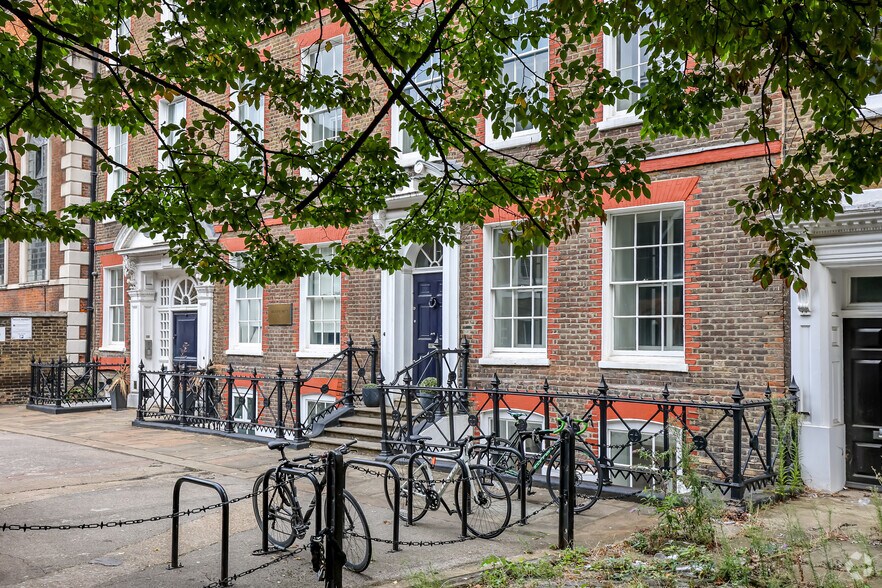 9 St Thomas St, Londres à louer - Photo du bâtiment - Image 2 de 3