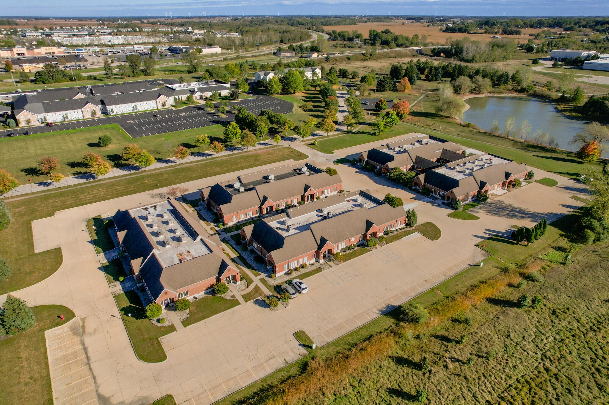 2480 W Campus Dr, Mount Pleasant, MI à louer Aérien- Image 1 de 14