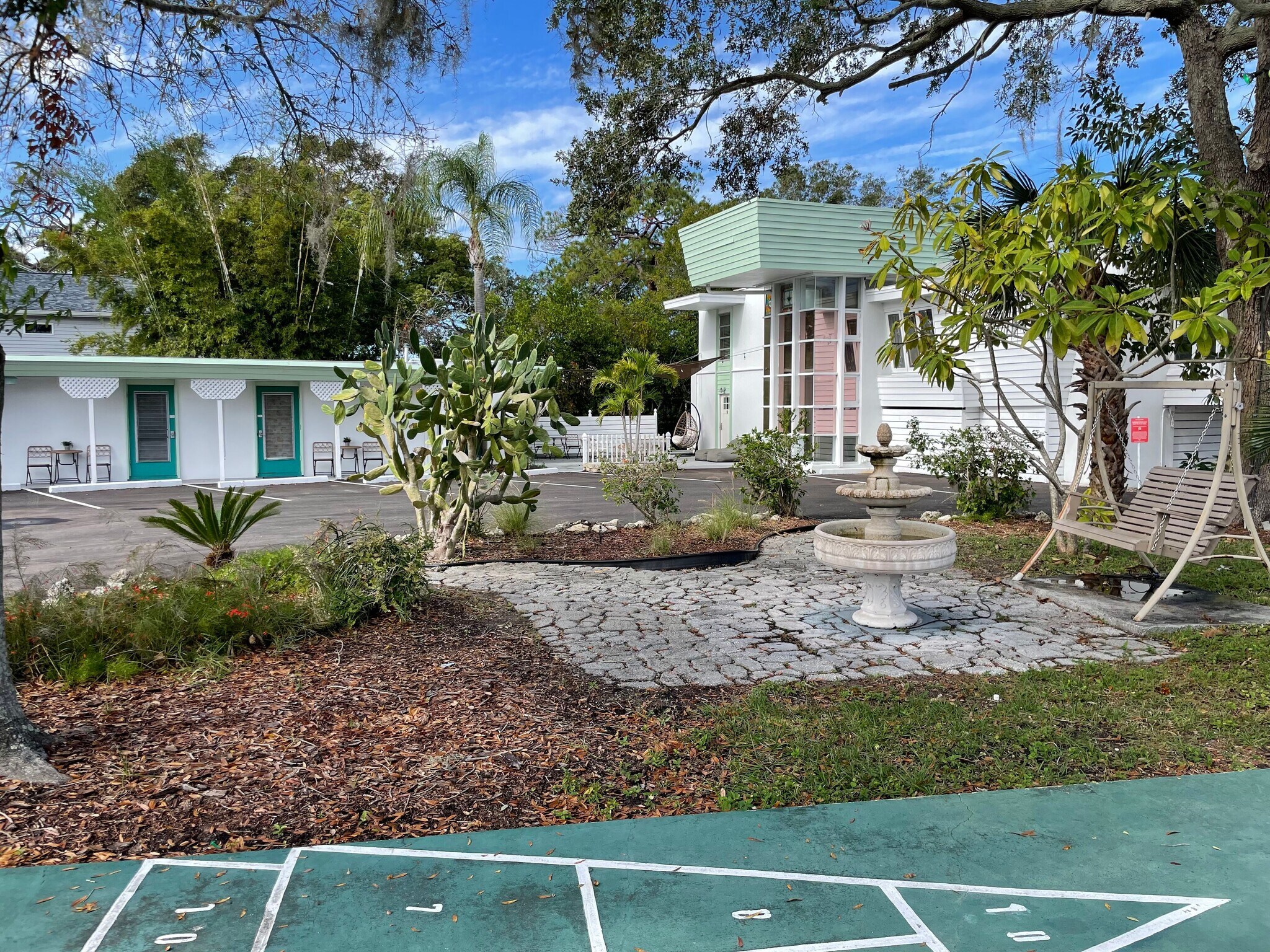 1064 Broadway, Dunedin, FL à vendre Photo principale- Image 1 de 26