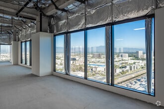 18101 Von Karman Ave, Irvine, CA à louer Photo intérieure- Image 2 de 4