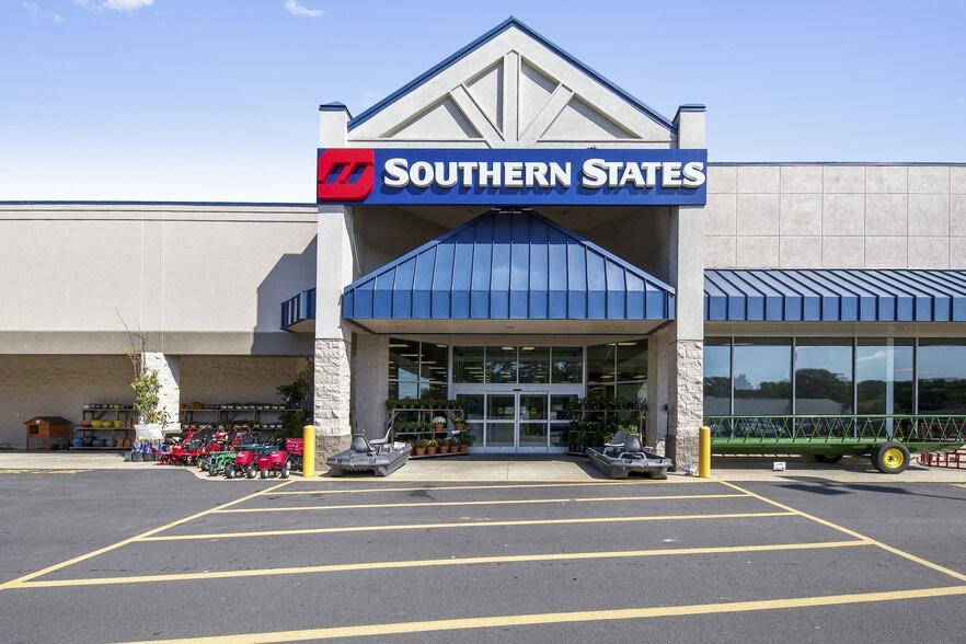 3126-3146 Dallas High Shoals Hwy, Dallas, NC à louer - Photo du bâtiment - Image 1 de 11