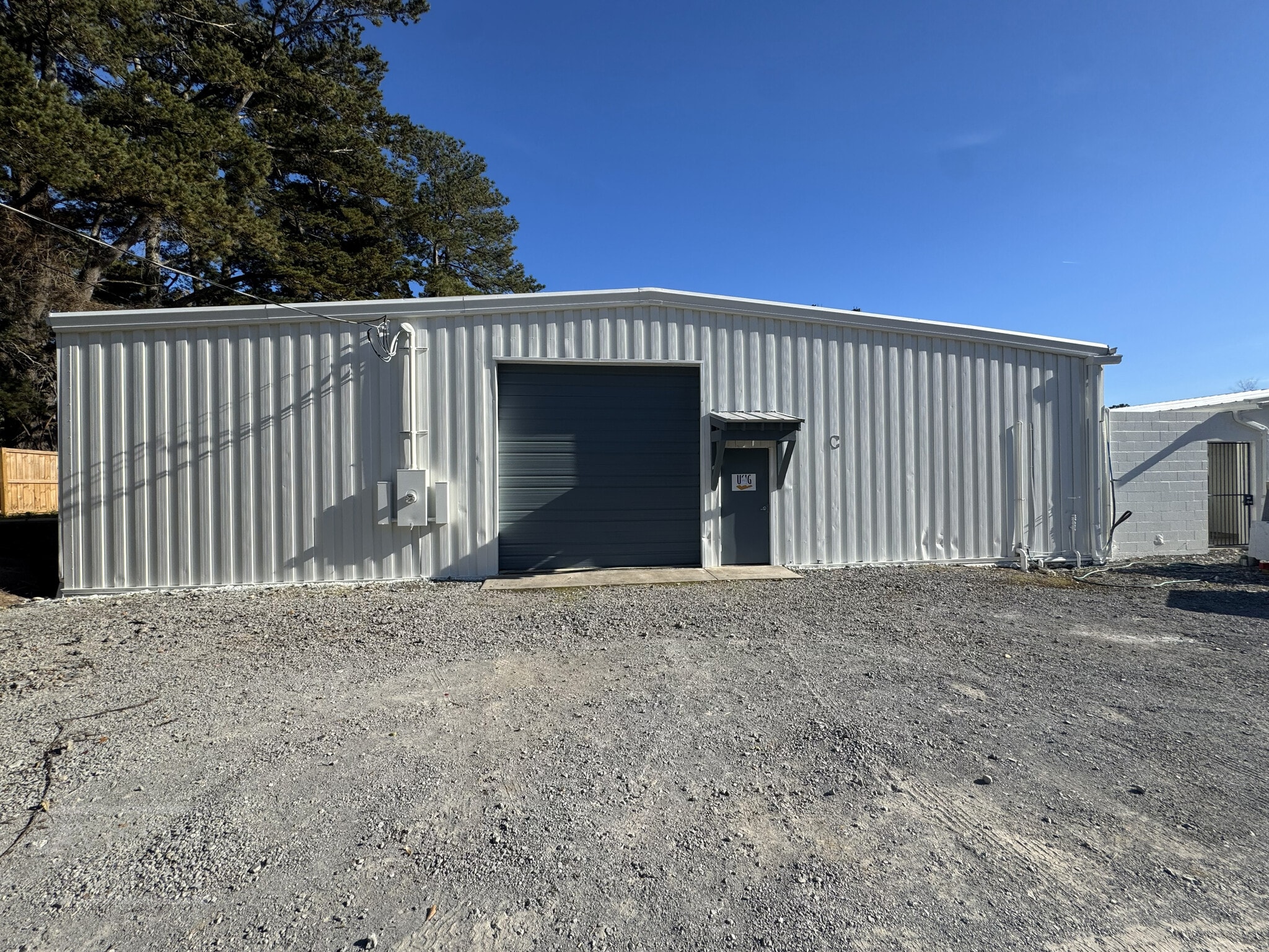 401 E 1st North St, Summerville, SC for lease Interior Photo- Image 1 of 8