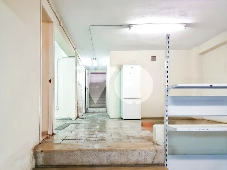 Immeuble residentiel dans Madrid, Madrid à vendre - Photo intérieure - Image 2 de 3