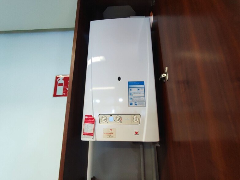 Commerce de détail dans Valladolid à louer - Photo intérieure - Image 3 de 29