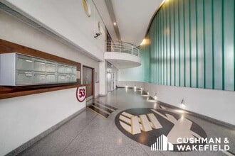 Bureau dans Paris à louer Photo intérieure- Image 1 de 13