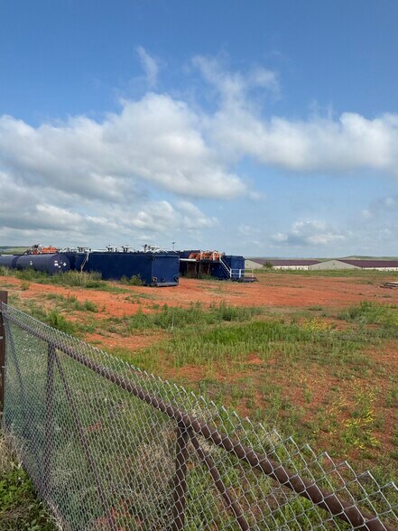 2042 125th Avenue NW Ave, Watford City, ND à vendre - Photo du bâtiment - Image 3 de 10