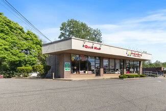 Plus de détails pour 40 N Middletown Rd, Nanuet, NY - Vente au détail à vendre