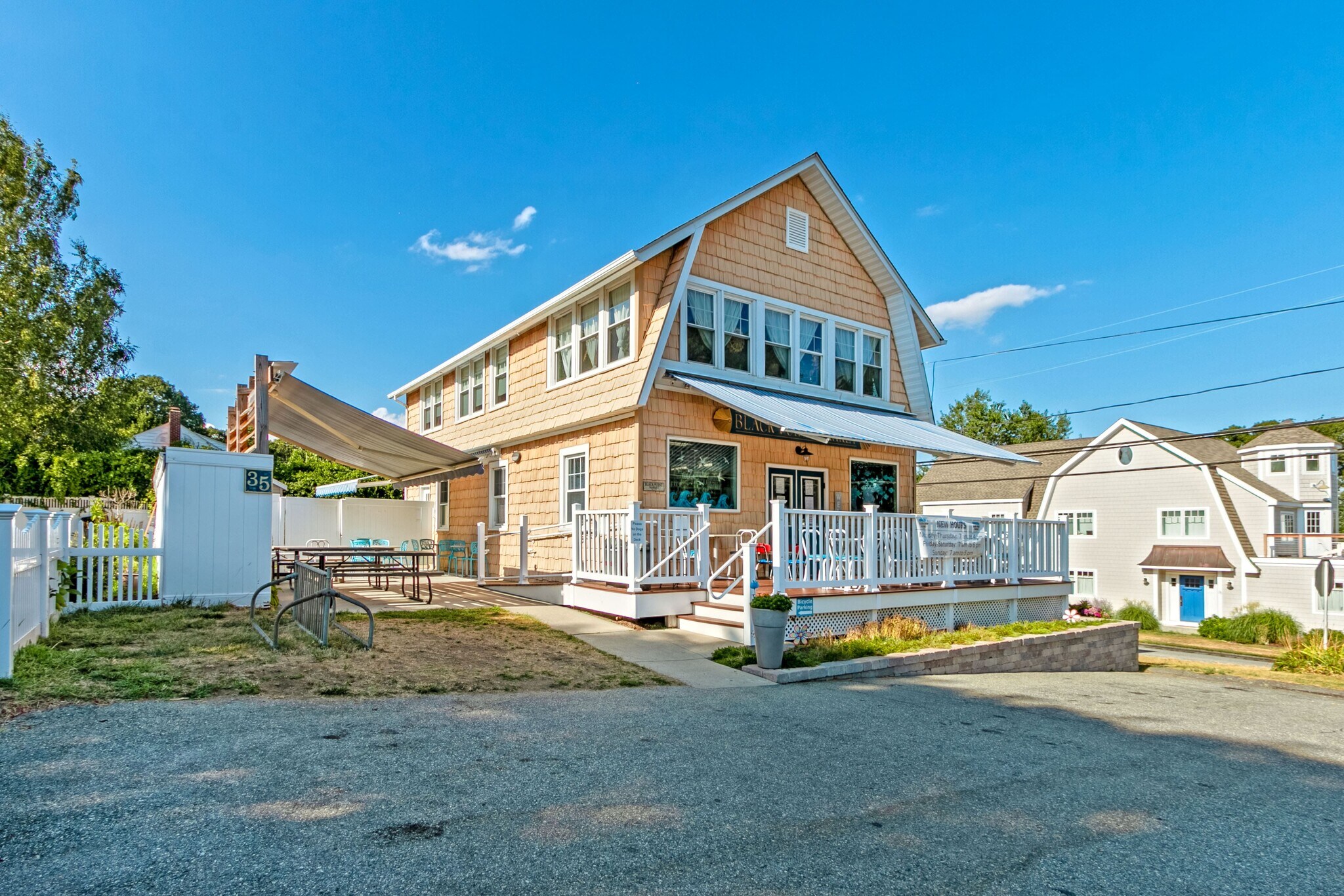 35 Nehantic Dr, Niantic, CT à vendre Photo principale- Image 1 de 44