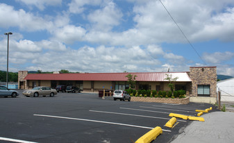 Eldorado Plaza - Convenience Store